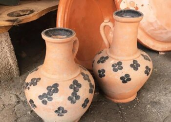 The government calls for banning the use of cade oil in pottery utensils intended for food use