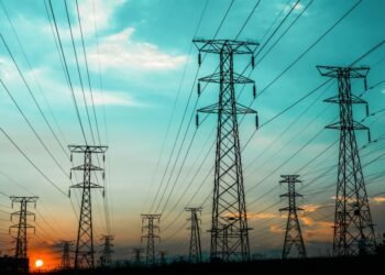 ONEE commissions a new 400 kV THT electrical line between Chemaia and Médiouna