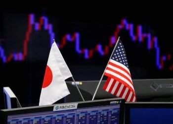 Yen lingers above ¥160 to the dollar ahead of BOJ meeting