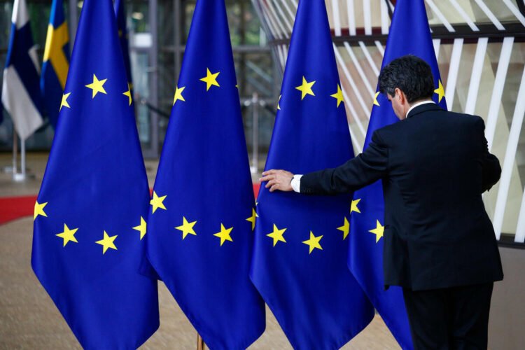 Financial Times: EU countries are considering “breaking up” the bloc’s diplomatic service