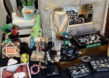Toys and jewelry sold at markets are being tested for toxicity