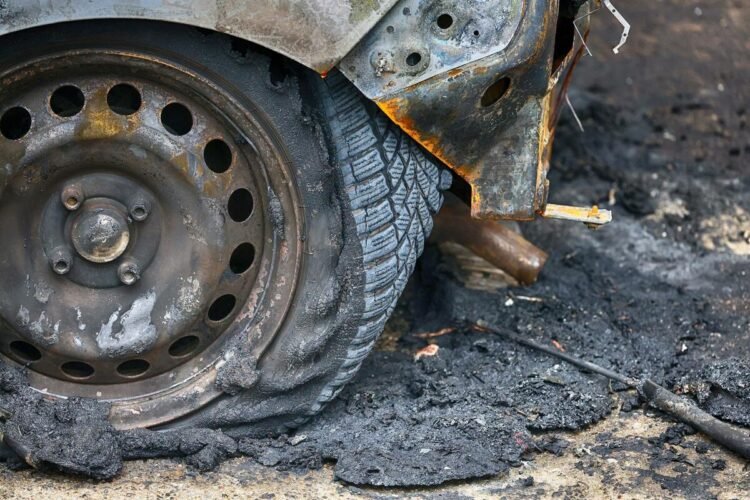 Berane: A car burned down, the prosecutor and the expert conducted an investigation