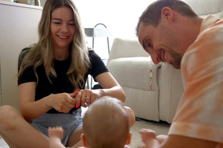 ‘Family-friendly’ Hungary: Bounty for couples with babies, debt-ridden for people without children
