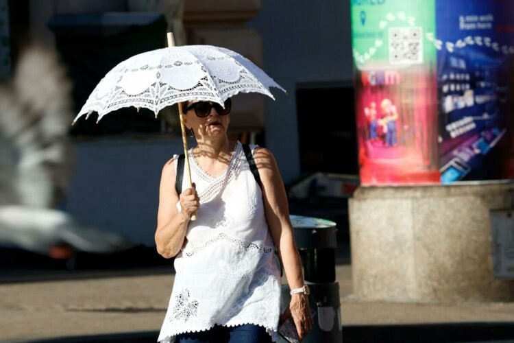 Heat stroke and exhaustion: How to help