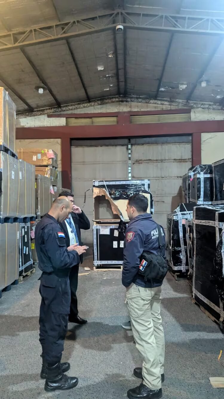 After the defeat of the Albirroja, they loot the cargo warehouse at the Silvio Pettirossi airport – Police