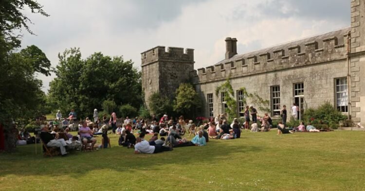Portaloos signposted as lavatories? Sold out lobster bisque? It can only be Borris Festival – The Irish Times