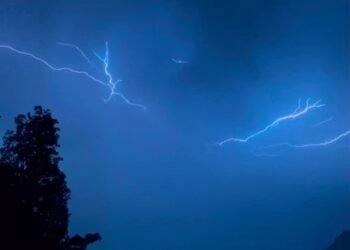 Thunderstorm in central Switzerland: lightning spectacle after record heat of 39 degrees