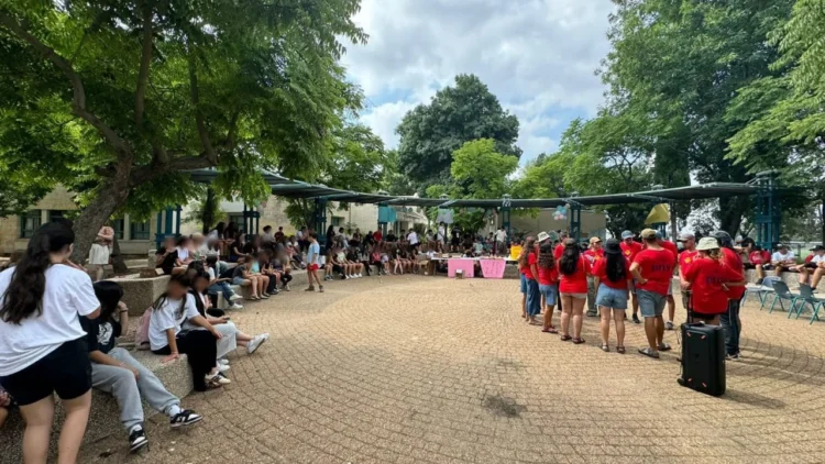 Navigate Jerusalem’s huge summer camp scene with these insider tips
