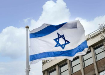 Israel and Iran exchanged missile strikes. Roitman: “The situation remains tense”