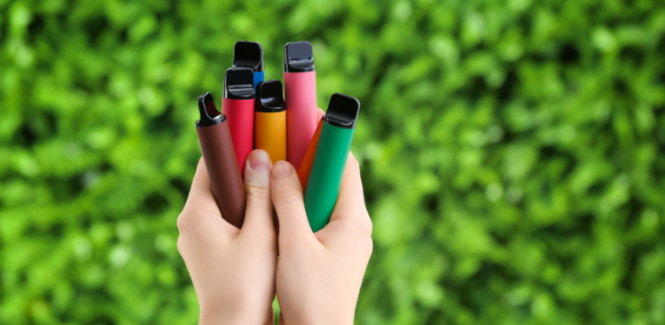 Scientists warn against the danger of the flavors and design of electronic cigarettes