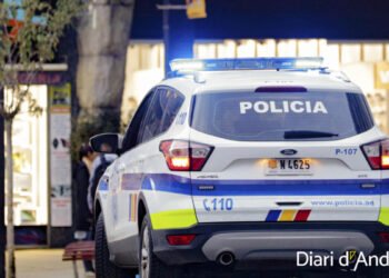 Mobilization of the police by a resident who broke the protection of a window at the Albó residence