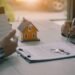 The reasons why housing loans are increasingly expensive for Colombian households