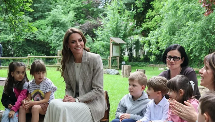 Kate Middleton climbs the 3 highest peaks in Britain in support of cancer patients