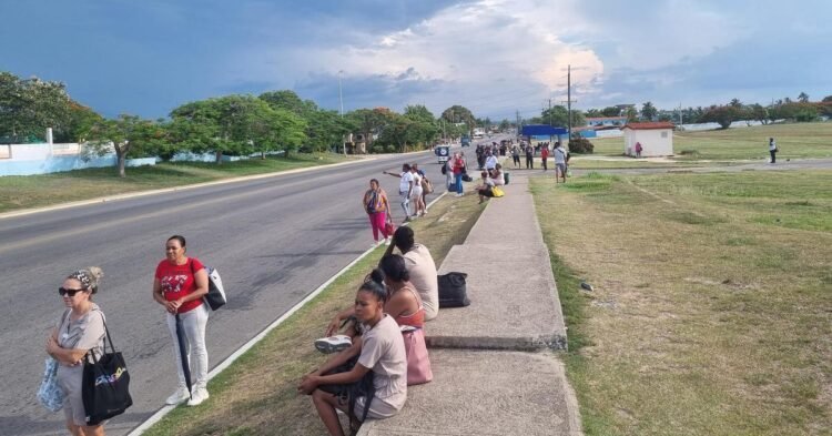 Tourism: Varadero hotel workers, main victims