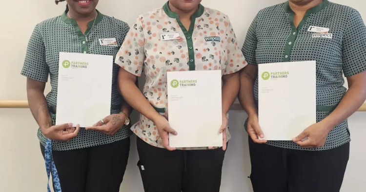 From Vanuatu to Wangaratta: three women begin new careers in aged care | News