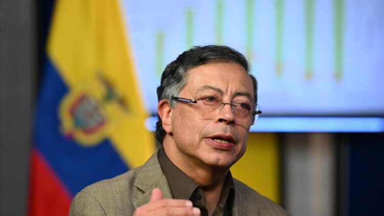 President Gustavo Petro says that ‘the union and my withdrawal will begin’, in a message on his social networks