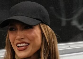 Jennifer Lopez explains how to identify a ‘true New Yorker’