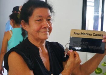 The story of food and red wine sellers who open new houses a year after the earthquake that shook Paratebueno and Medina