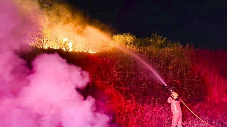 Iran’s attacks on northern Israel in retaliation for bombings against Beirut threaten to reopen one of the most explosive fronts of the conflict