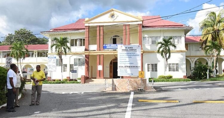 15-year-old girl dies after headache | News