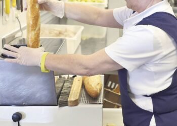 School canteens in Andorra face the challenge of reducing the 28 kilos of food wasted every day