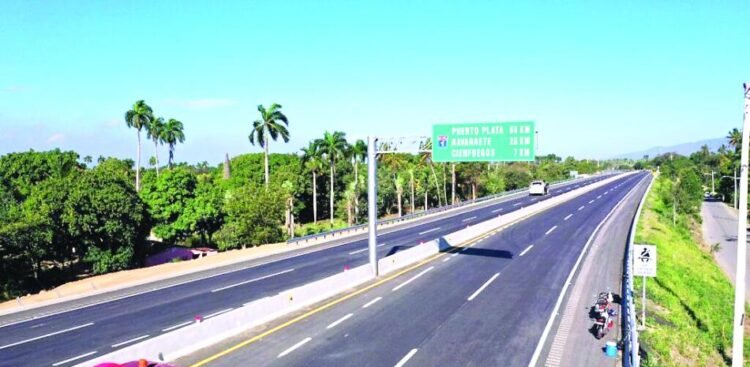 Designating the Santiago Beltway with the name Jorge Blanco generates controversy