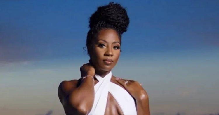 The feminine side of bodybuilding | Sports