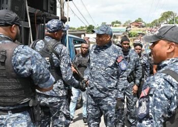 Guevarro: 290 cops on suspension | Local News
