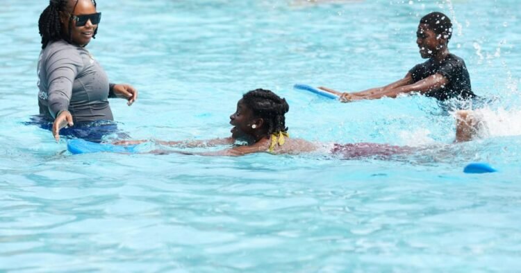 Atlantis facilitates children’s participation in world’s largest swimming lesson | Lifestyles