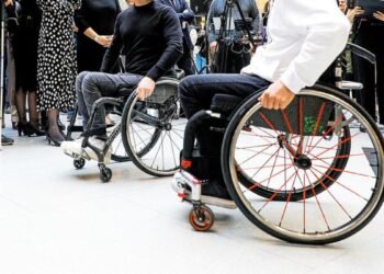 People with a severe disability can retire five years before the legal age