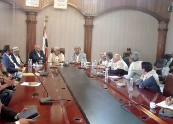 A meeting discusses developing the real estate sector in the capital and promoting investment in it – Al-Thawra Net