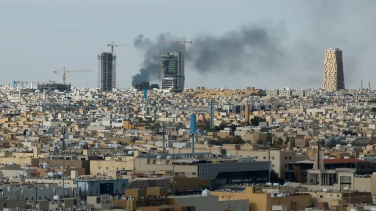 Amnesty International announces Iran attacks on Gulf states may be war crimes