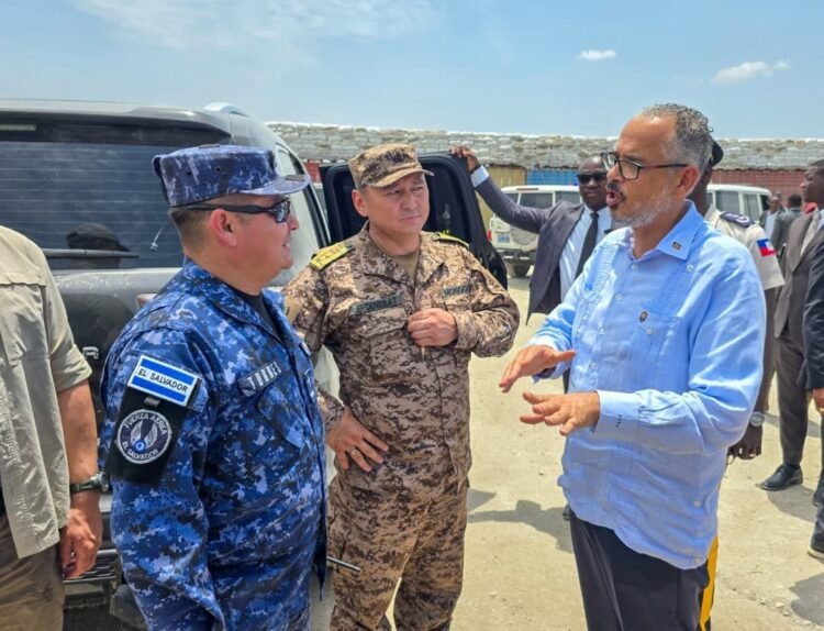 Fight against insecurity: visit of the Prime Minister to the FRG base