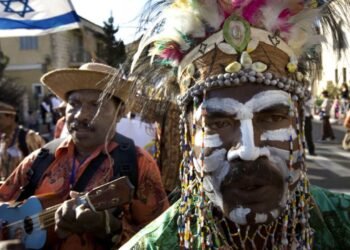 Israel enhances relations with Papua New Guinea, to open representative office