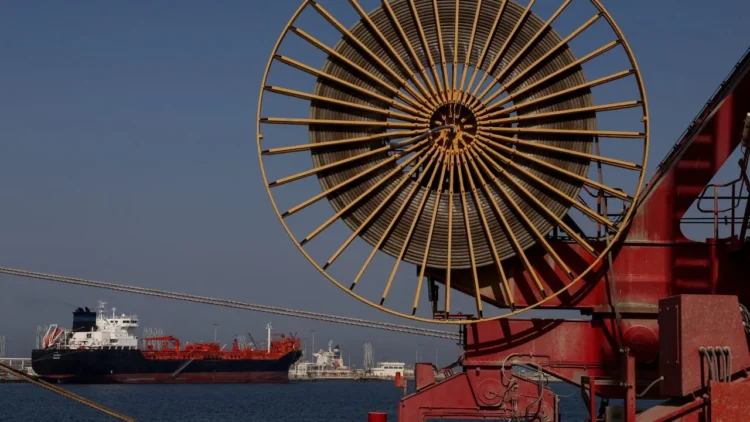 Iran will reportedly be able to immediately sell oil, fuel under MoU