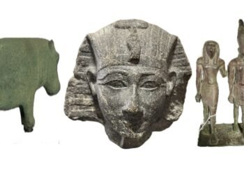 American family repatriates four ancient artifacts to Egypt