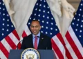 Hakeem Jeffries calls for unclassified briefing on US-Iran talks