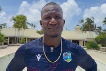 Sammy lauds Windies’ “smart” play in T20I series win over Sri Lanka