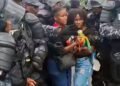 Police defend arrest of Alyssa Phillip: …Activist, mom get bail after being charged with resisting arrest, disorderly behaviour