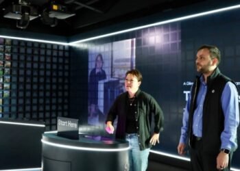 Prince Omar bin Faisal visits the American electronic games company Electronic Arts