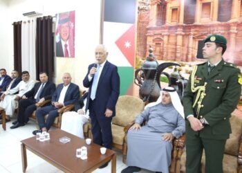 Representative of the King and the Crown Prince… Al-Issawi offers his condolences to Al-Harahsha and Bani Saeed