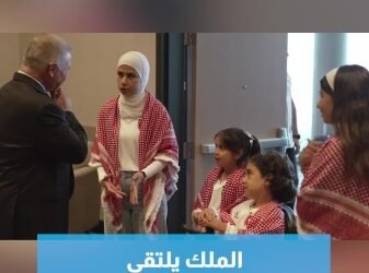 The king meets the young boy in Texas and invites him to attend Al-Nashama’s match against Argentina
