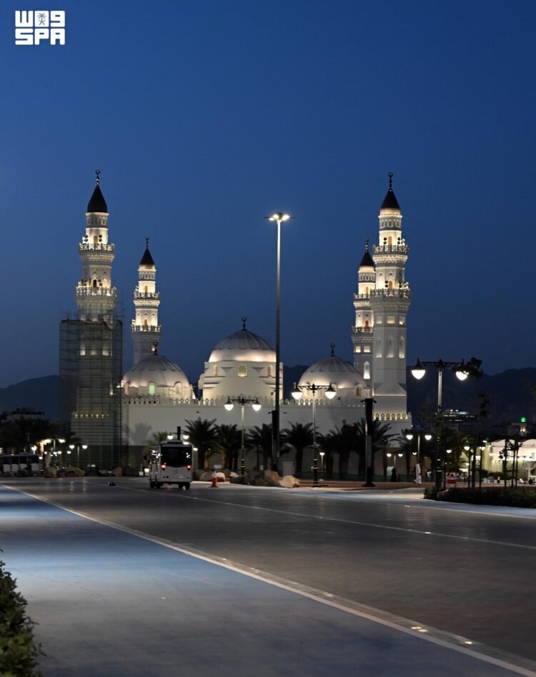 Al-Riyadh newspaper | Quba Mosque…a religious and historical station for the guests of God in Medina