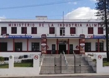Cuba: Without structural changes, the regime reduces ministries to 20