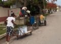 Photo of the day: In Havana, even the water has to go out “to fight it”