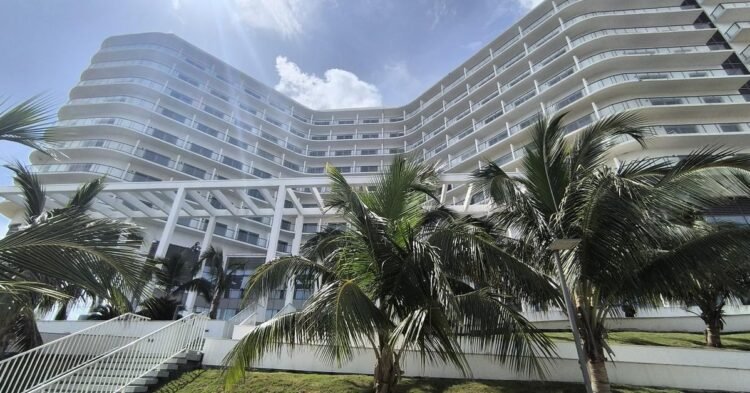 Tourism: All foreign hotel companies, including the Russian one, withdraw from Cuba