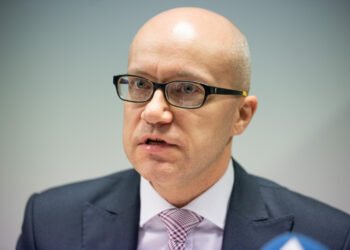 The position of the State Audit Office is completely satisfactory to the political class