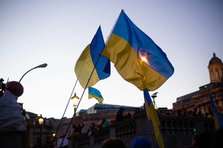Zelensky offers Putin a meeting during the G7 summit