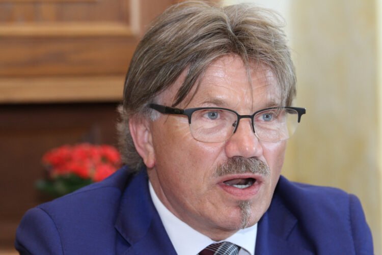 Đirson: Entrepreneurs must be able to take some losses when the country is having a hard time