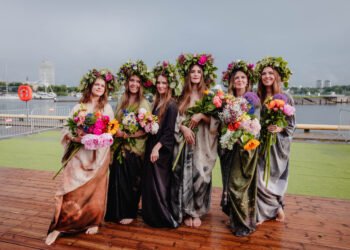 The “Tautumeitas” sauna celebrates the release of the solstice album and invites you to a concert ritual